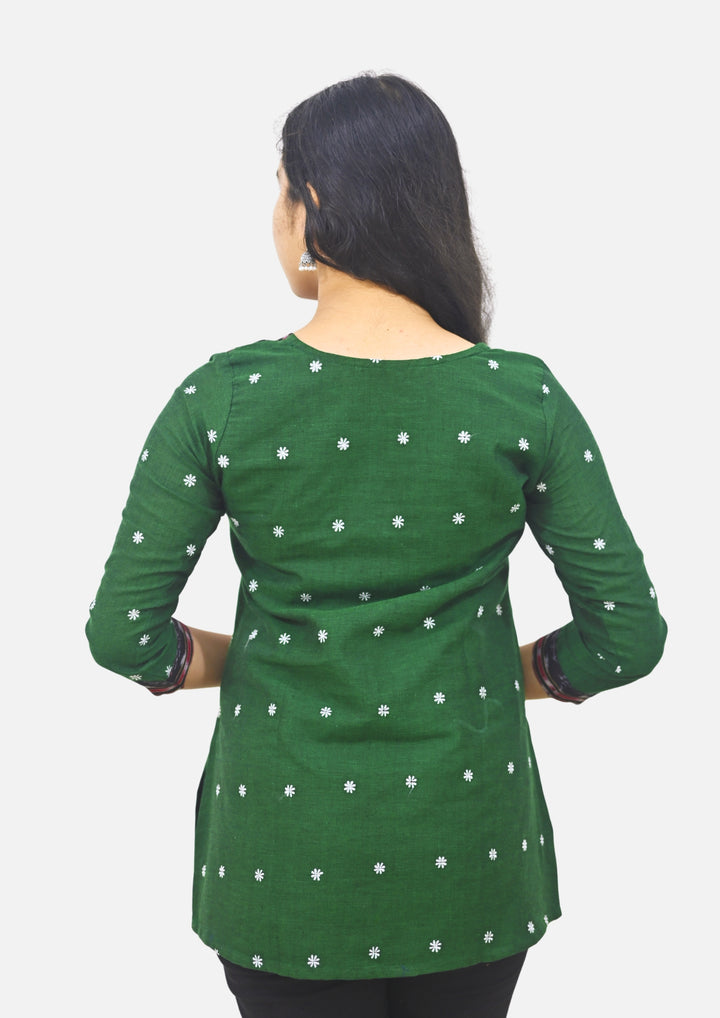 Wovio Modern Ikat Fusion Top V Neck – Green Base with Mini Dot Motifs & Red–Black