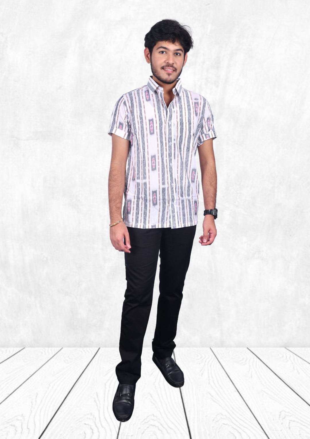 Sambalpuri Hand-woven Men's Half-sleeve Shirt in White & Grey