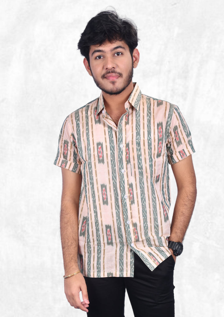 Sambalpuri Handloom  Cotton Men's Half-sleeve Shirt in Beige & Green