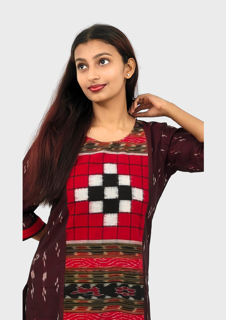 Sambalpuri Women's Kurti – Maroon with Black and White Pasapali Ikat Motif
