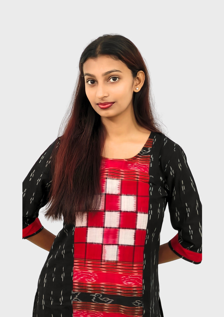 Sambalpuri Women's Kurti – Black with Red and White Pasapali Ikat Motif