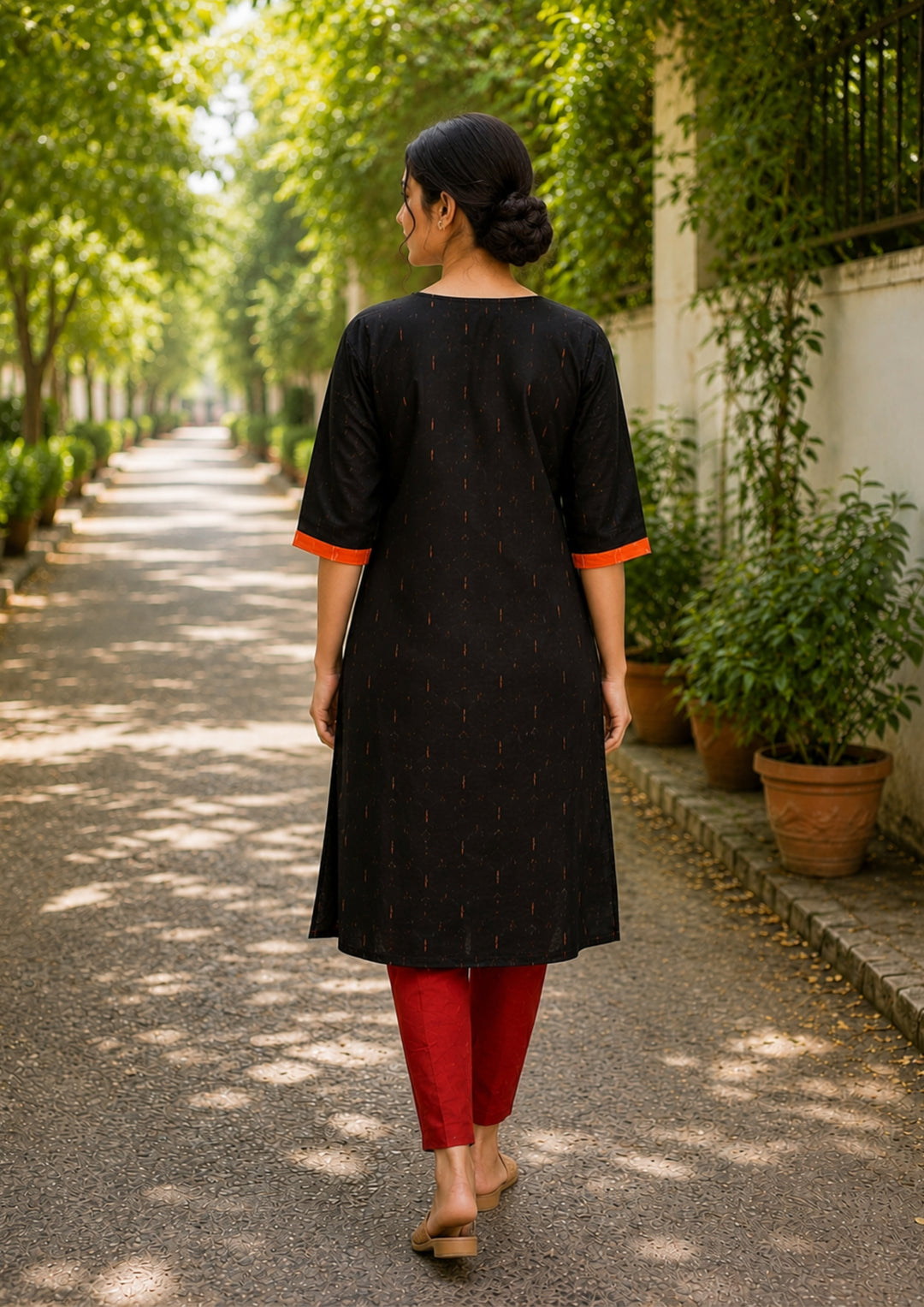 Sambalpuri Women's Kurti - Royal Elephant Motif Cotton Kurti