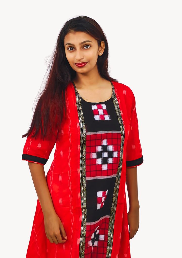 Sambalpuri Women's Gown – Red with Black and White Pasapali Ikat Motif