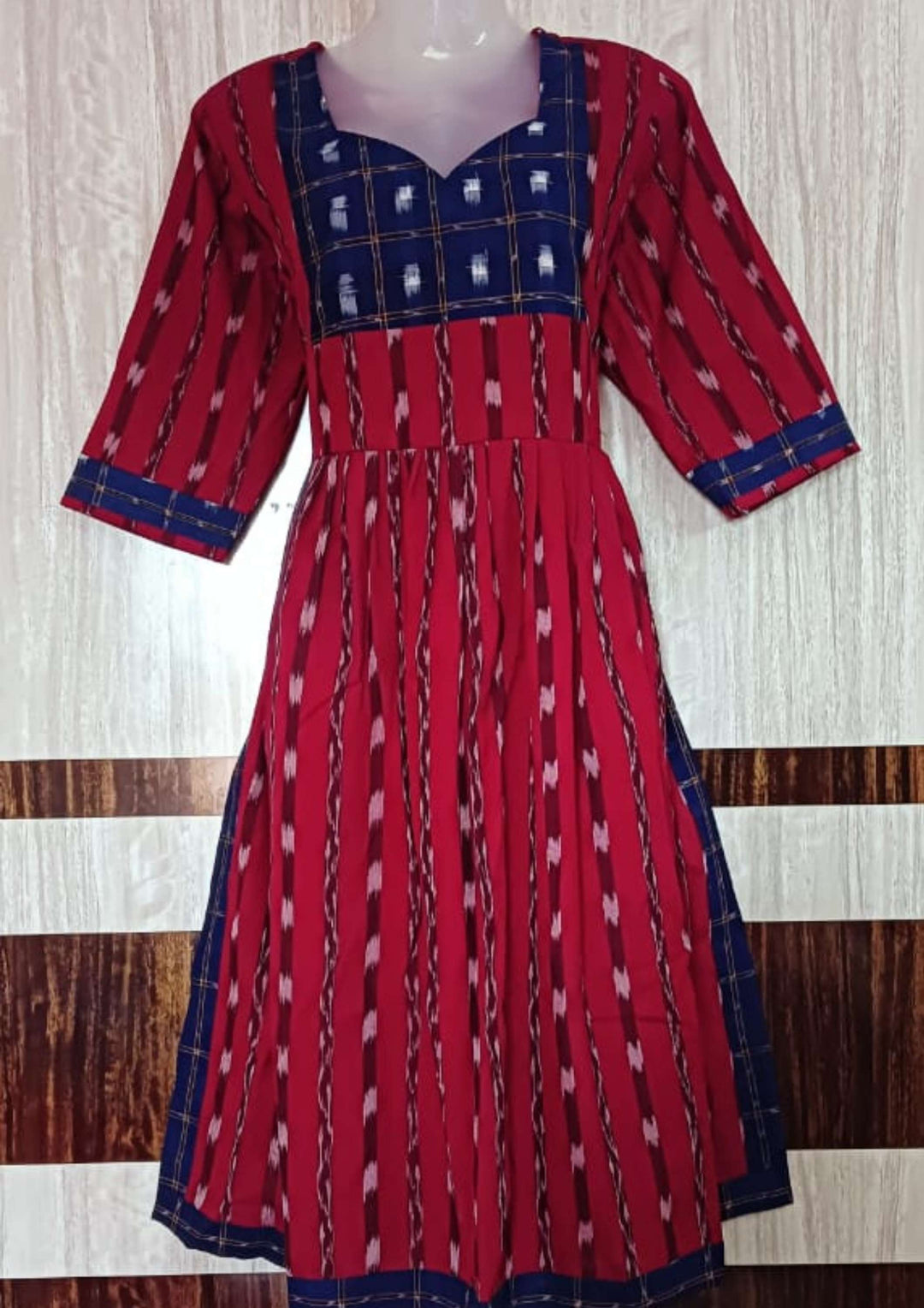 Authentic Sambalpuri Handloom Naira-cut Design Women's Cotton Kurta in Blue & Maroon