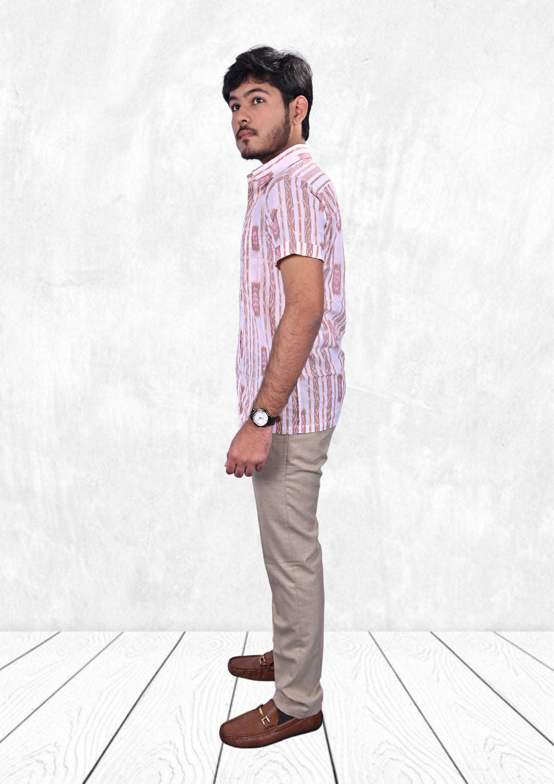 Sambalpuri Handloom Men's Half Sleeve Shirt in Off-White & Maroon