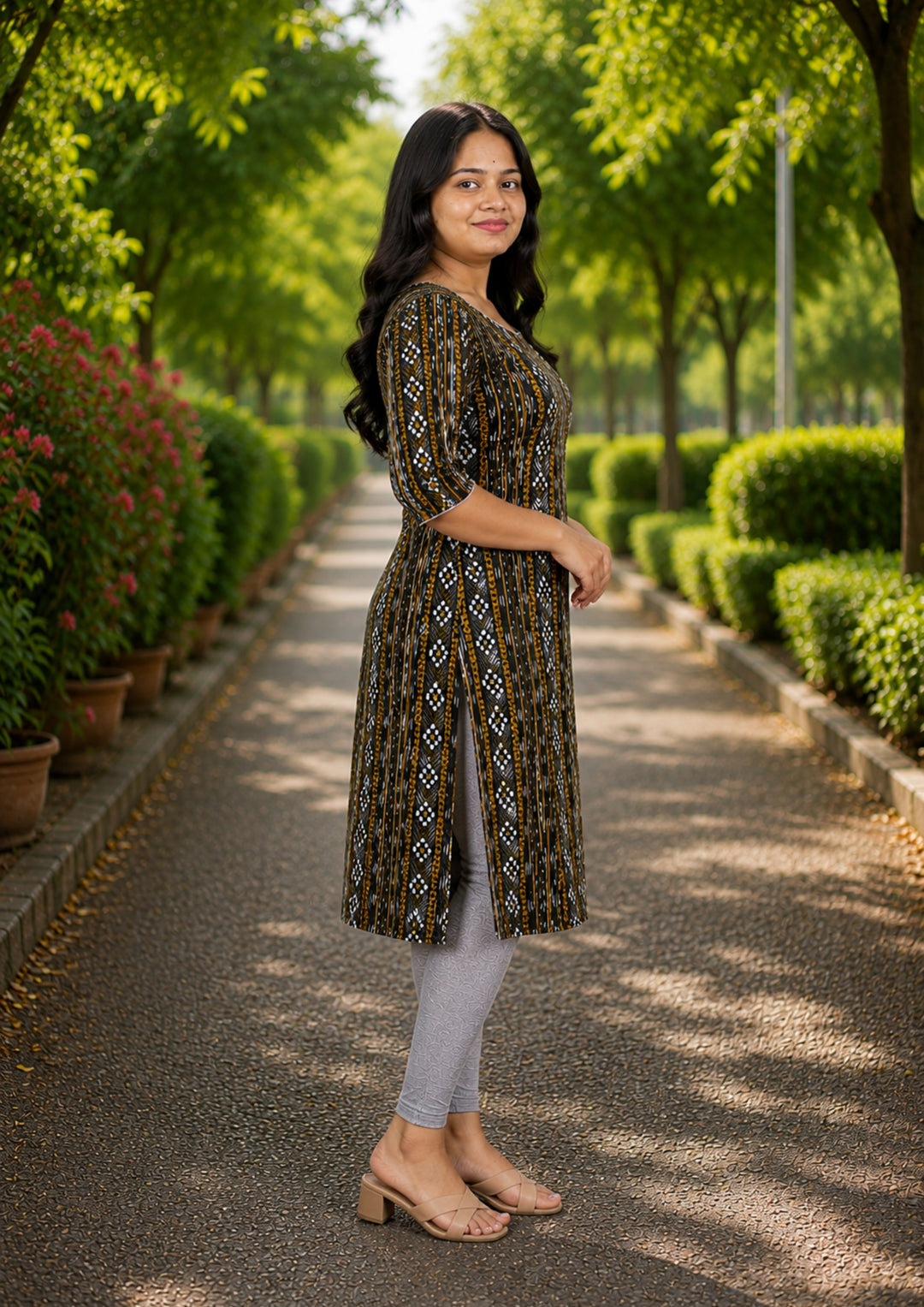 Sambalpuri Women's Kurti - Ebony Gold Heritage Kurti with Black