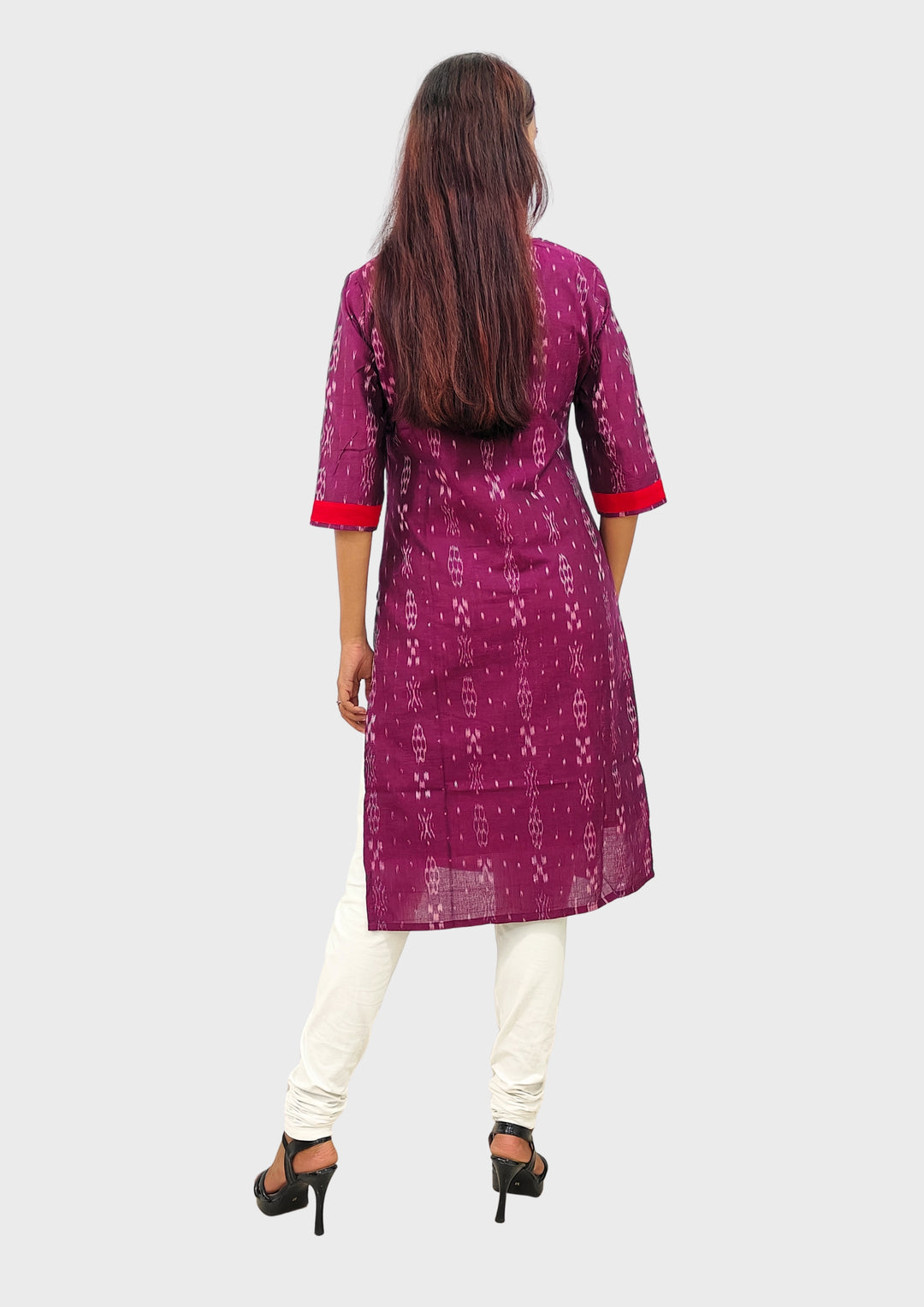 Sambalpuri Women's Kurti – Maroon with Black, Red, and White Pasapali Ikat Motif