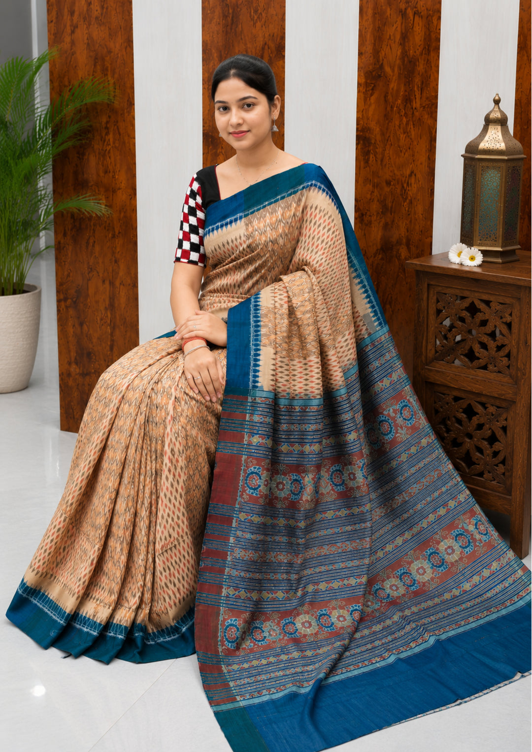 Elegant Sambalpuri Handloom Cotton Saree in Beige & Teal Blue
