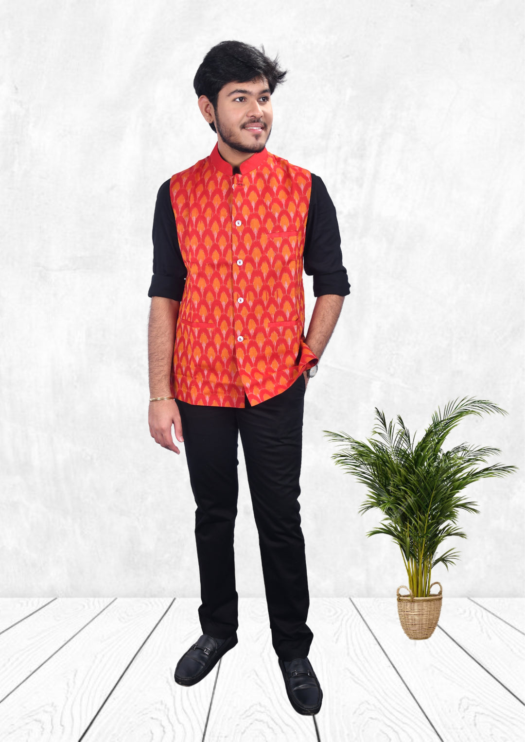 Hand-woven Sambalpuri Pure Cotton Men's Half Jacket in Red