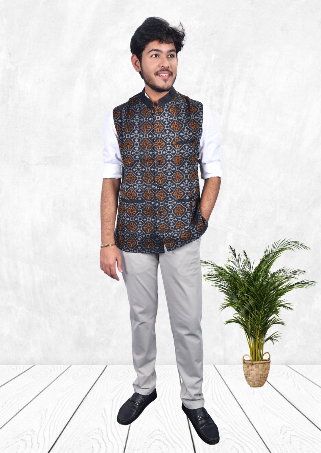 Hand-woven Sambalpuri Pure Cotton Men's Half Jacket in Black & Grey