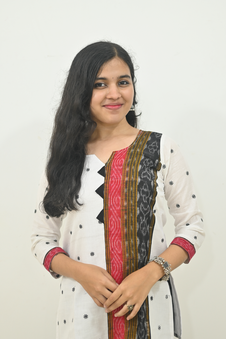 Wovio Modern Ikat Fusion Top V Neck – White Base with Mini Dot Motifs & Red–Black