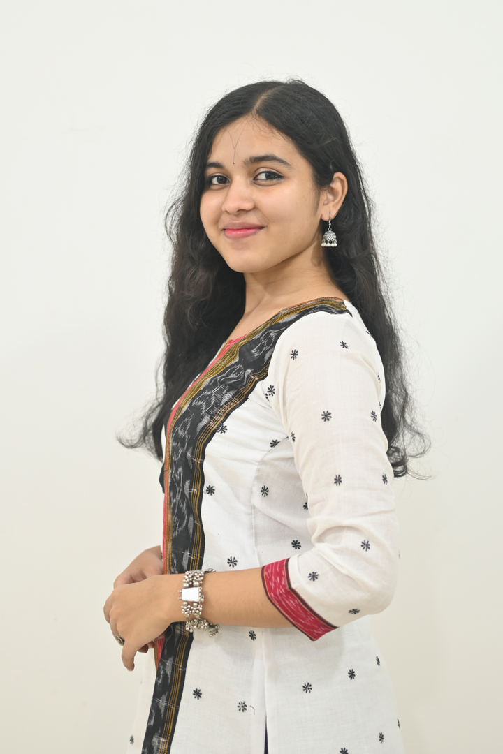 Wovio Modern Ikat Fusion Top V Neck – White Base with Mini Dot Motifs & Red–Black