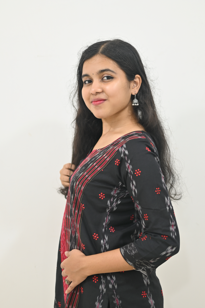 Wovio Modern Ikat Fusion Top V Neck – Black Base with Mini Dot Motifs & Red–Black