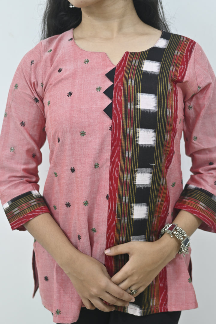 Wovio Modern Ikat Fusion Top V Neck – Pink Base with Mini Dot Motifs & Red– Black