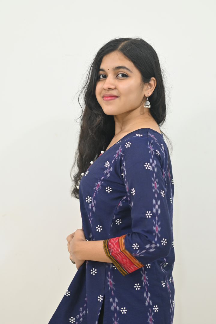 Wovio Modern Ikat Fusion Top D Neck – Blue Base with Mini Dot Motifs & Red–Black