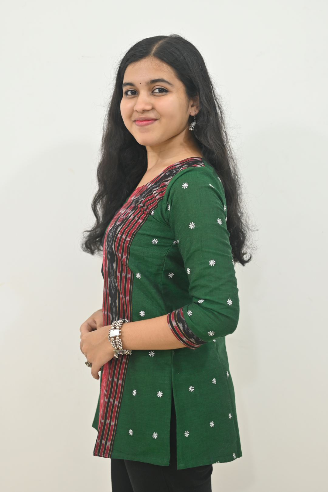 Wovio Modern Ikat Fusion Top V Neck – Green Base with Mini Dot Motifs & Red–Black