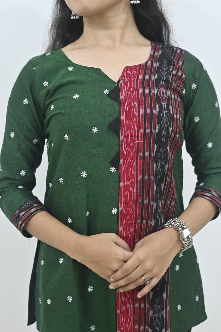 Wovio Modern Ikat Fusion Top V Neck – Green Base with Mini Dot Motifs & Red–Black