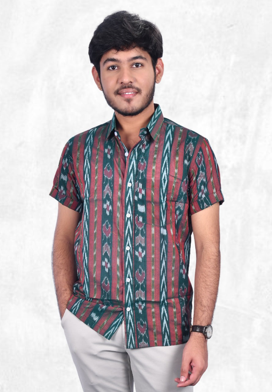 Sambalpuri Handloom Men's Half-sleeve Shirt in Green & Maroon