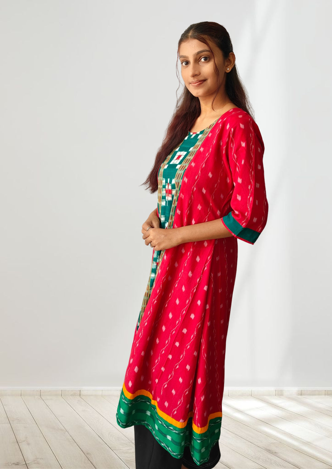 Queens Design Authentic Sambalpuri Kurta– Red & Green Festive Fusion